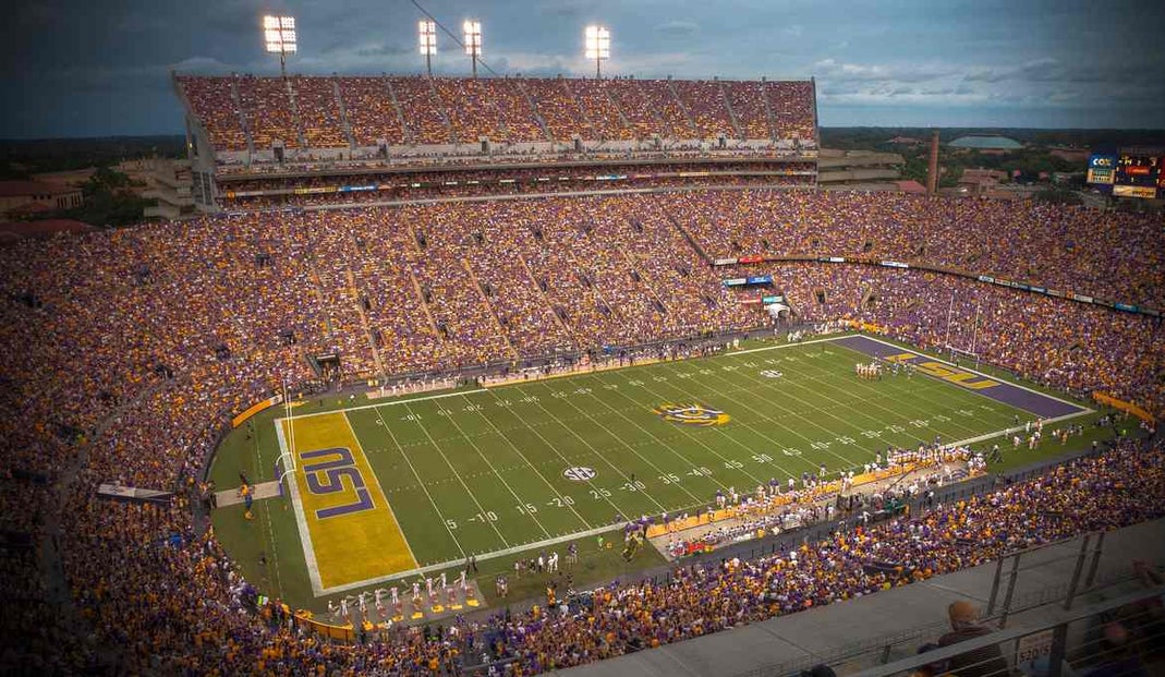 Texas A&M vs LSU Odds, Analysis, & Picks